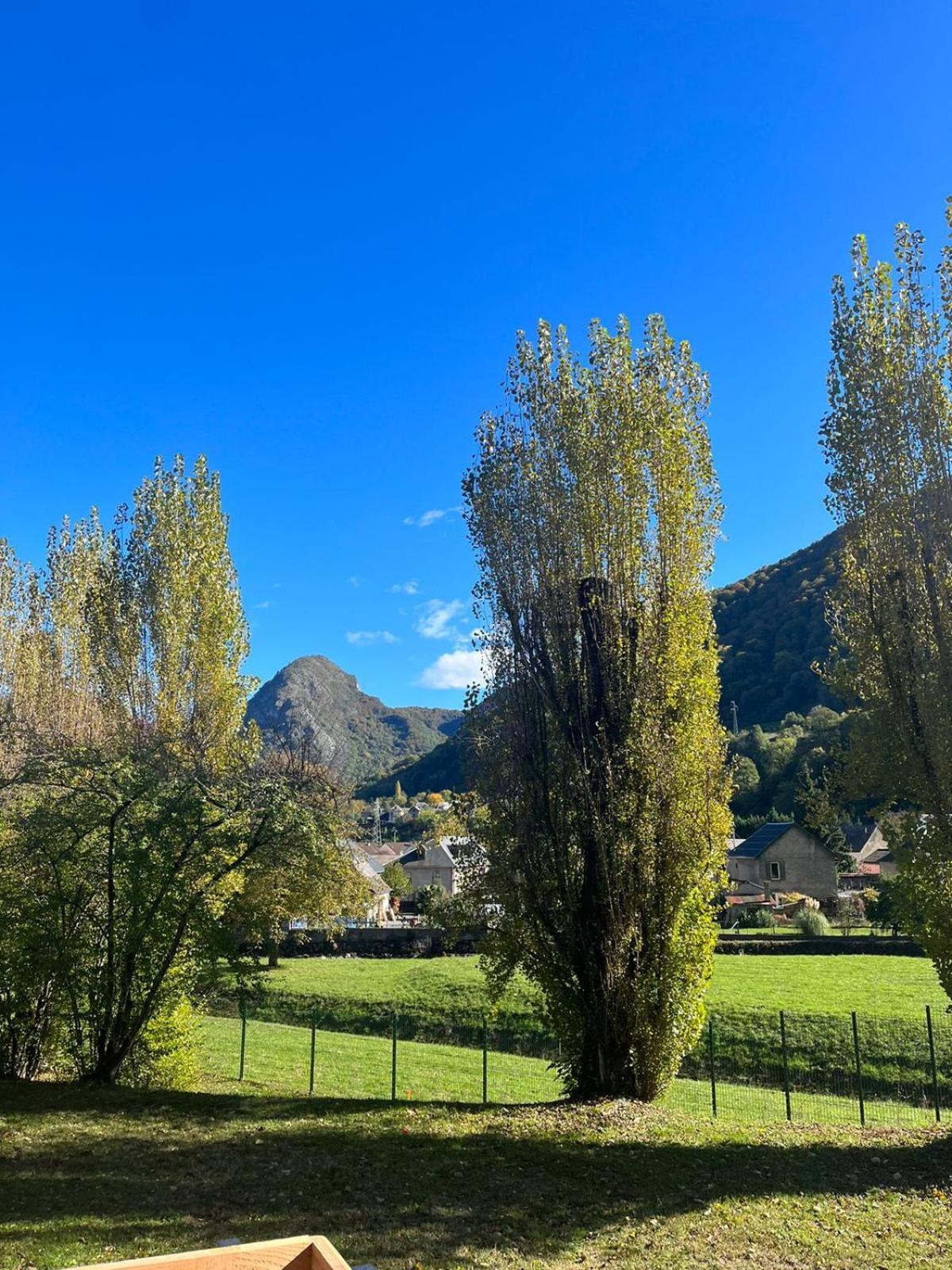 Chalet- Vallee De Luchon - Vallee De La Pique Cierp 外观 照片